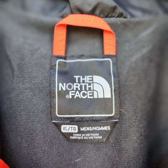 The North Face Snowboarding/Skiing HyVent 3-in-1 Jacket XL-RED/BLACK - Picture 4 of 9